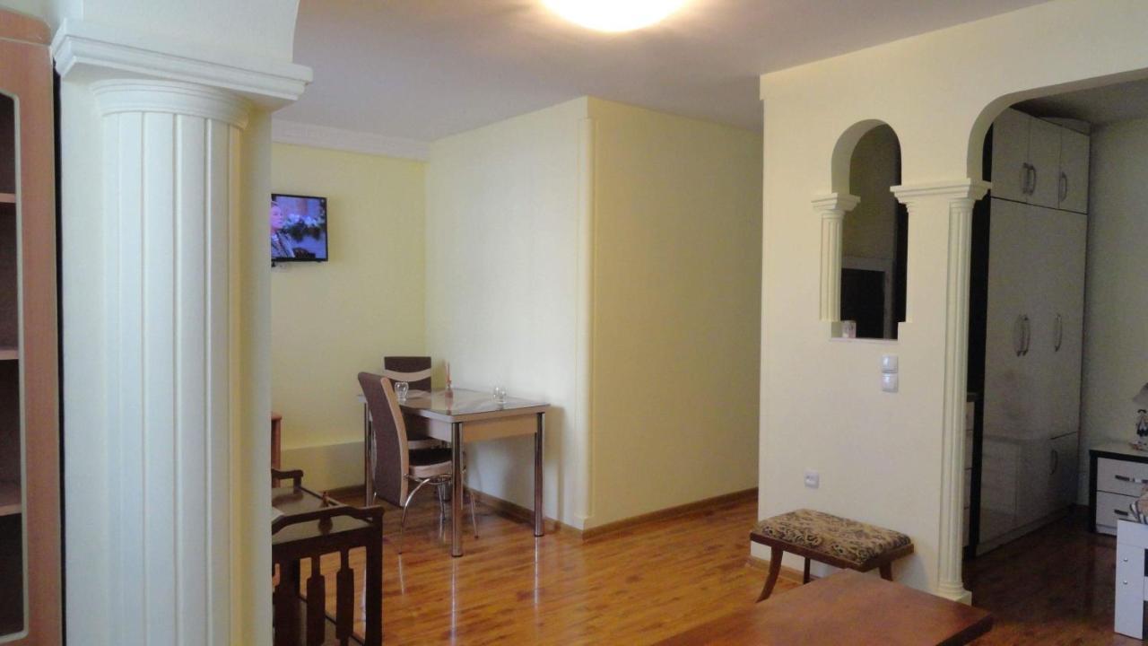 House At Ortachala Apartment Tbilisi ภายนอก รูปภาพ